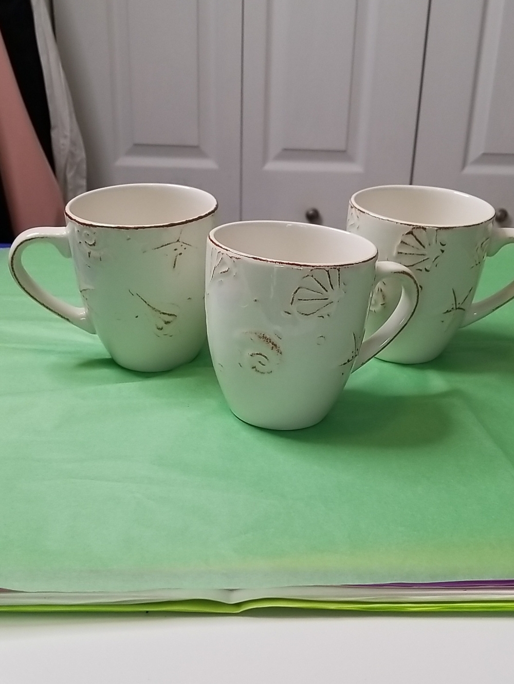 THOMPSON POTTERY (3) each white coffee/tea mugs EUC